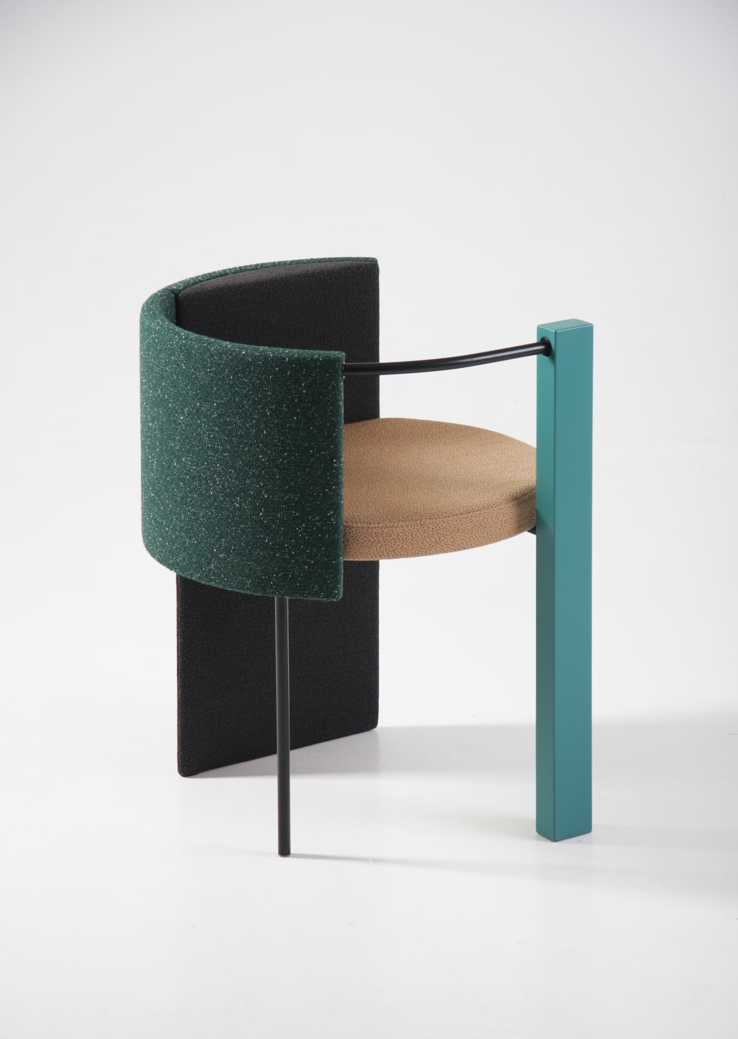 Apart chair in green edition